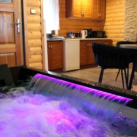 בית חווה Pod Mlynska Skala - Z Prywatnym Jacuzzi I Kominkiem