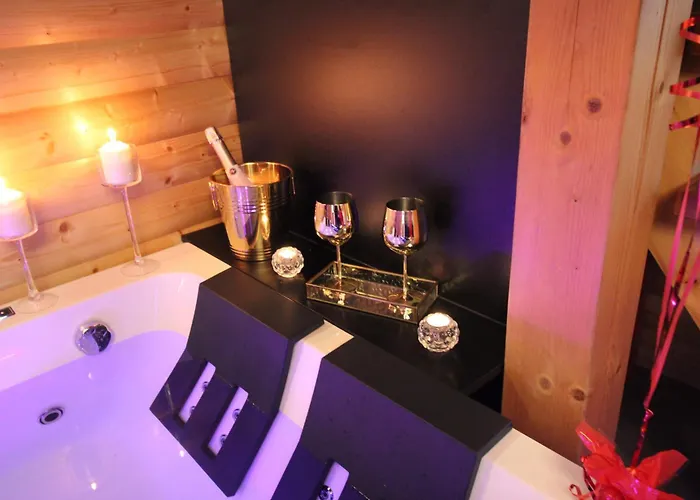 Pod Mlynska Skala - Z Prywatnym Jacuzzi I Kominkiem Zdow