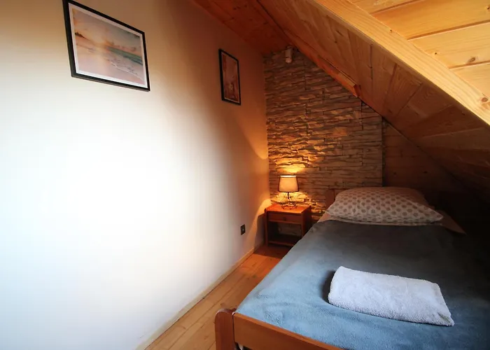 Pod Mlynska Skala - Z Prywatnym Jacuzzi I Kominkiem בית חווה Zdow