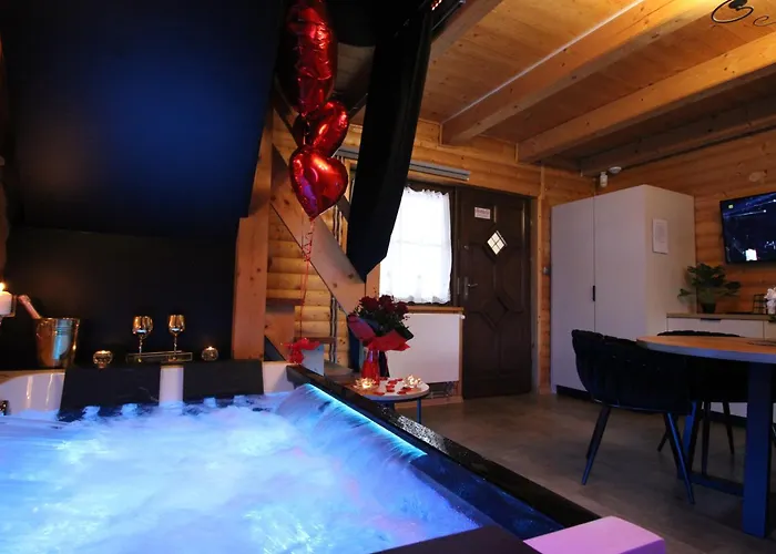 Pod Mlynska Skala - Z Prywatnym Jacuzzi I Kominkiem Çiftlik konaklama Zdow